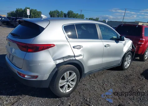 2018 Kia Sportage Lx z USA, uszkodzony, nr VIN KNDPM3AC1J7306856